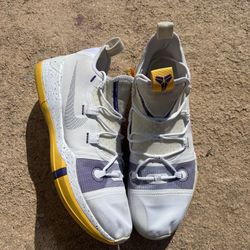Kobe Shoes Size 15
