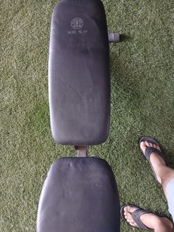 Medium sized bench