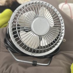 Mini Desk Fan