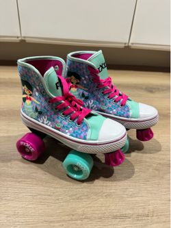Youth roller skates size 13