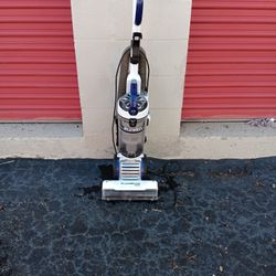 Vacuum Cleaner 