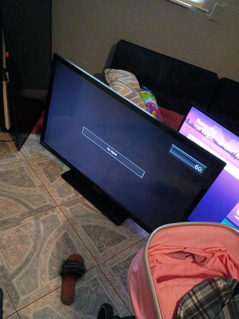 Emerson 50 Inch