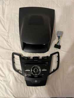 2018 ford focus st radio trimming