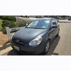 2010 Hyundai Accent