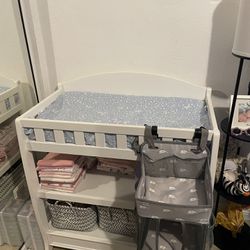 Changing Table 💖
