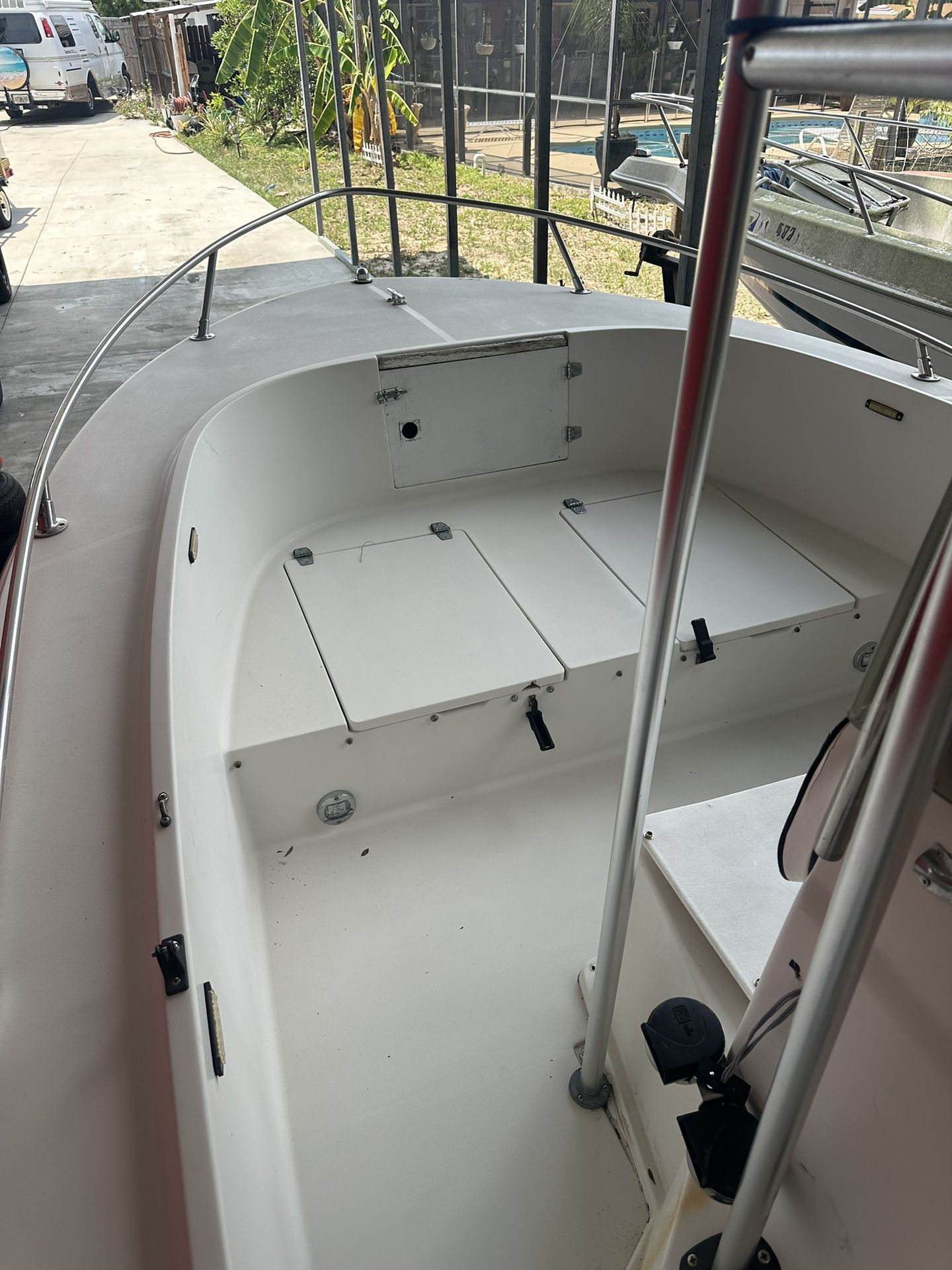1989 Wellcraft 18’ center console
