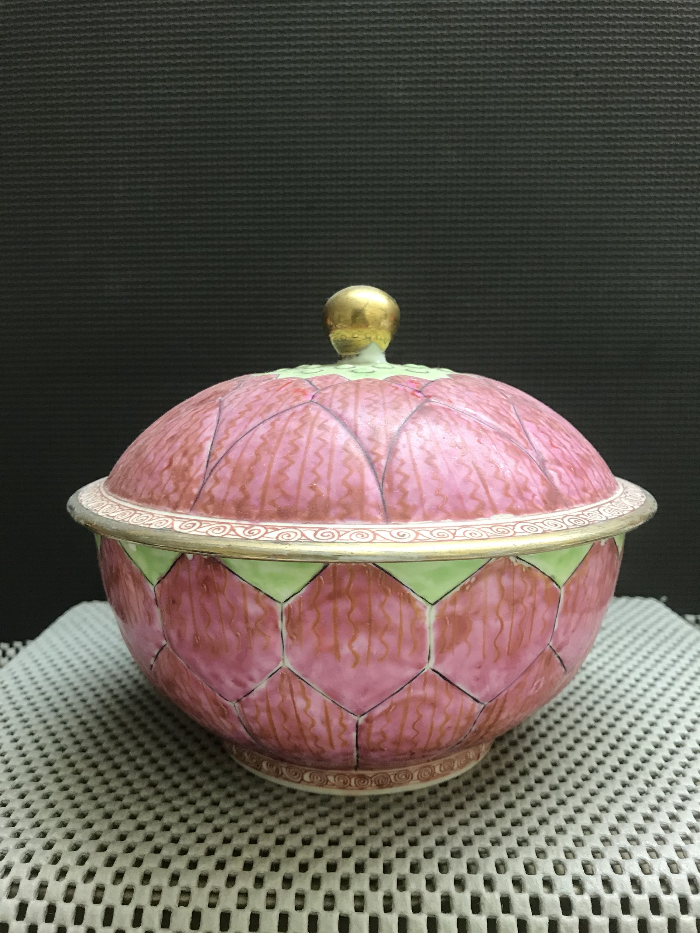 Chinese Hand Painted Porcelain Lidded Bowl