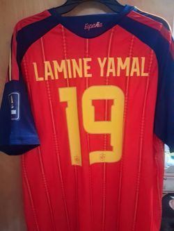 BNWT SPAIN #19 LAMINE YAMAL HOME FANS VERSION WORLD CUP SOCCER JERSEY W PATCHES! SIZE 3XL BUT FITS LIKE 2XL/XL TO SOME! SHOOT ME AN OFFER!