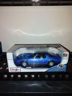 Maisto 1:18 Scale Diecast Pontiac Trans Am