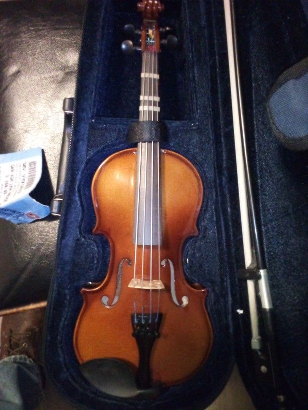 1/8 Violin Carlo Robelli