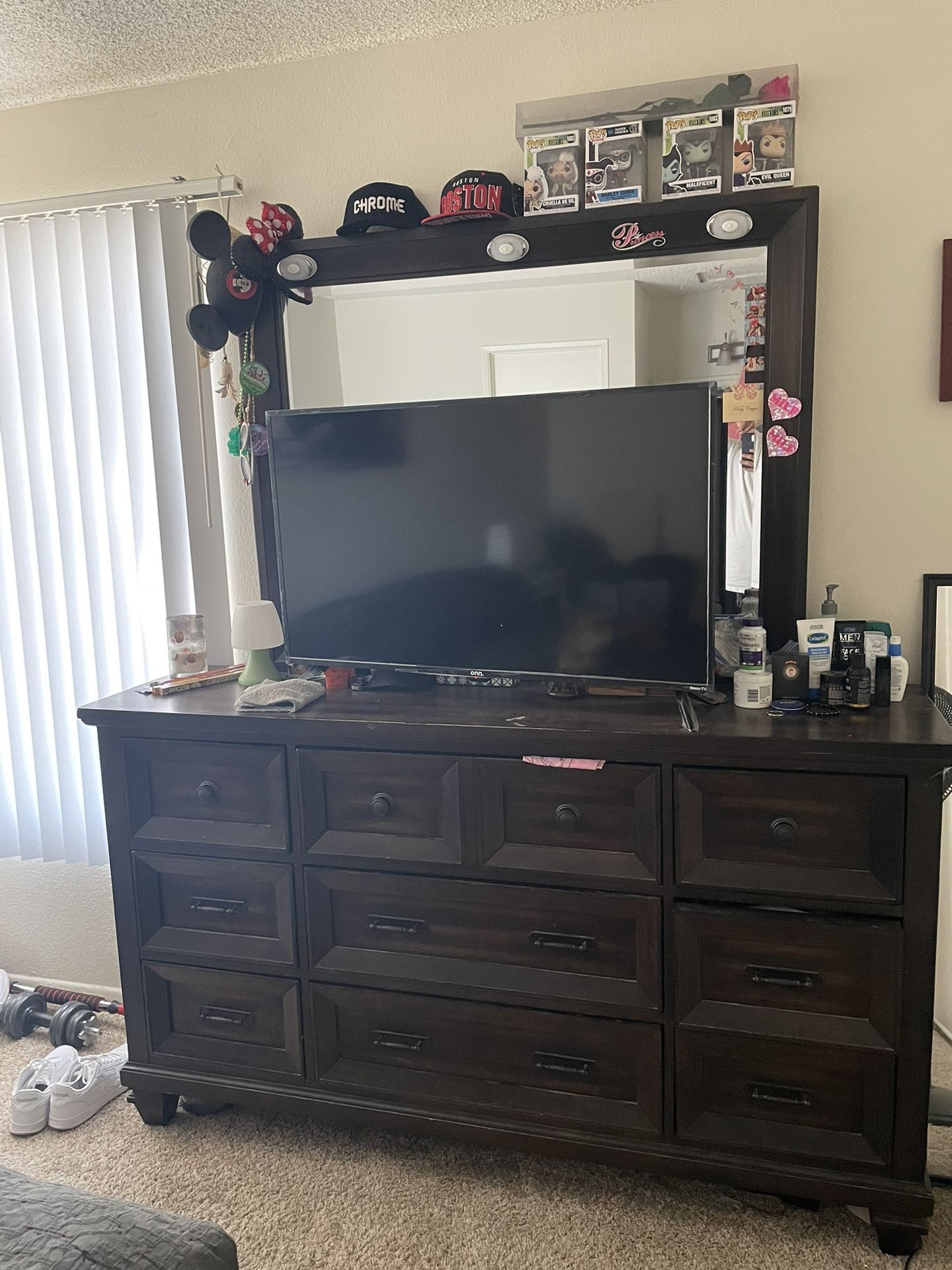 Dresser With Mirror For Sale 