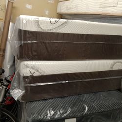 🤑🤑🤑 $149 Twin Memory Foam Mattress Available $149 🤑🤑🤑