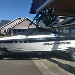 PRICE REDUCED! 2000 Team/Ski Supreme Competition Series