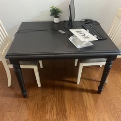  Dining Room Table