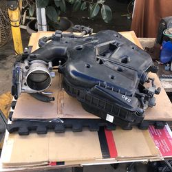 2012 Hyundai Genesis Intake Manifold