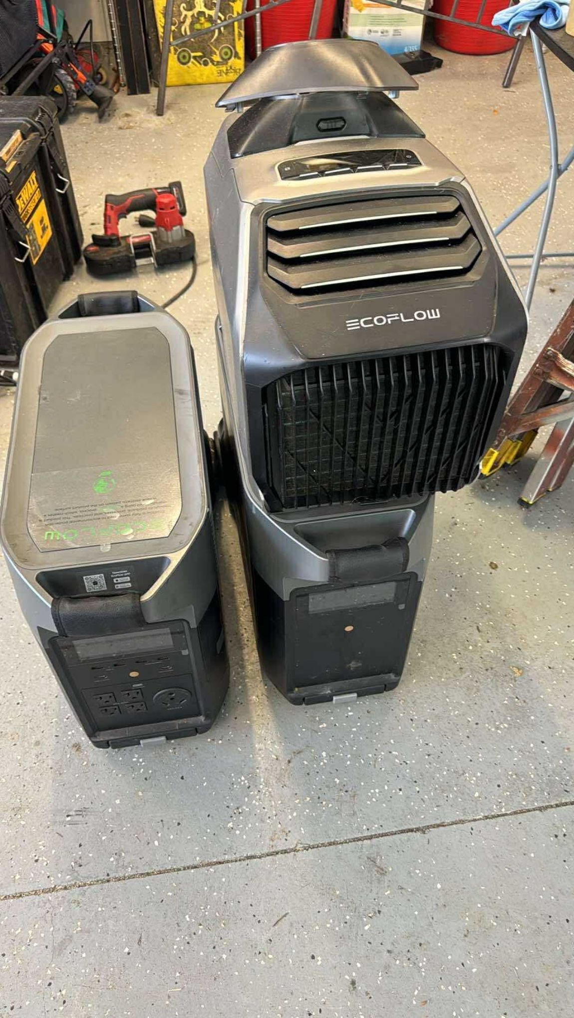 Eco Flow Delta Pro ( Two Units And Air Conditioning.