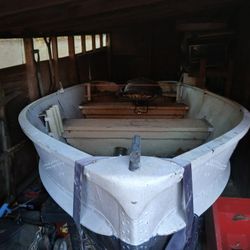 17 Foot Aluminum Fishing Boat And Motor 