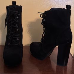 Women’s Size 7 