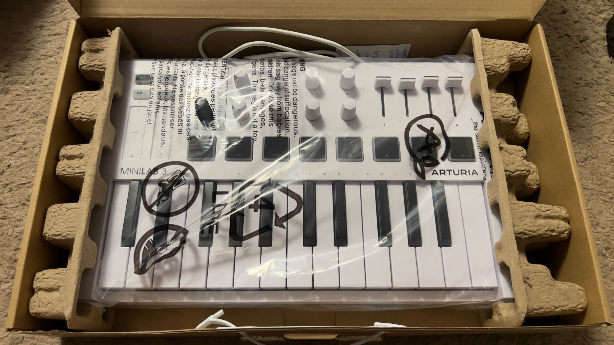 Arturia MiniLab3 White Midi Keyboard