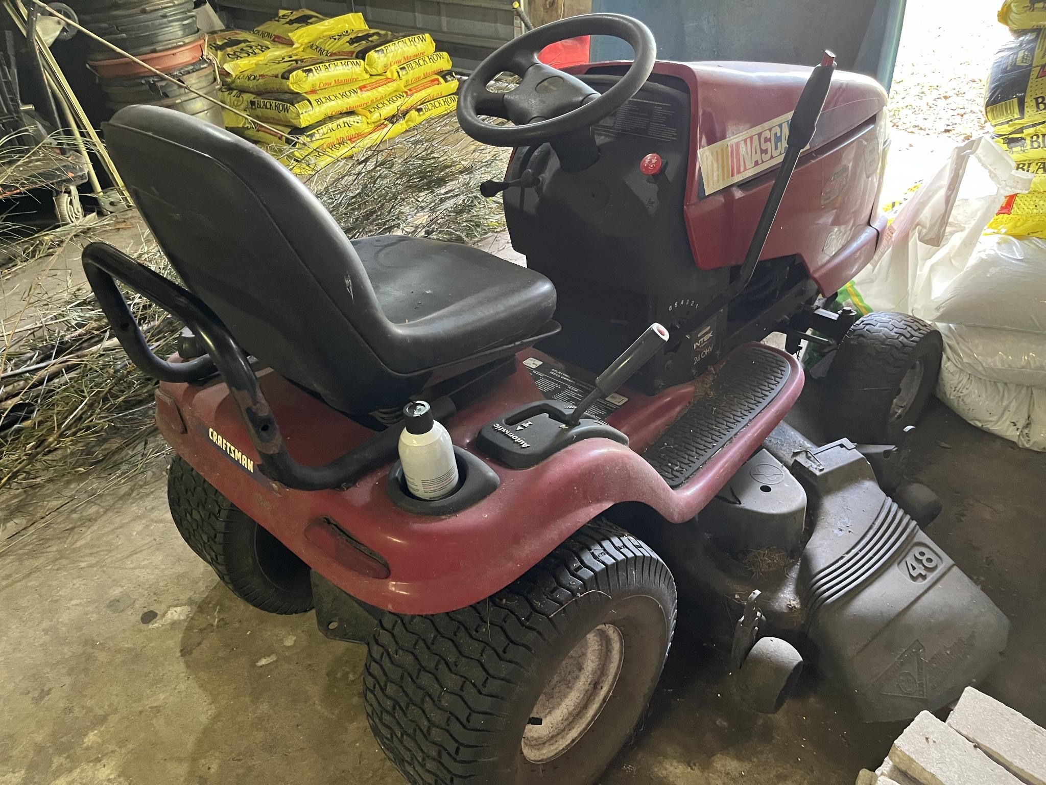 Craftsman DYT 4000, 24hp, 48”, electric start, Lawn Mower