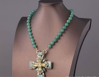 Green Beaded Necklace with Cross Pendant