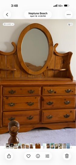 Dresser with Hutch