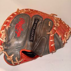 Rawlings Youth Catcher’s Mitt 32” Baseball Glove – Right Hand Throw