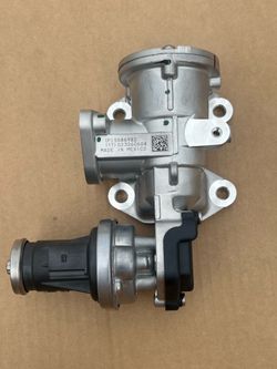 CUMMINS (contact info removed) Exhaust Recirculation valve kit