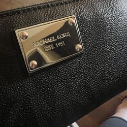 MK Zip Around Wallet