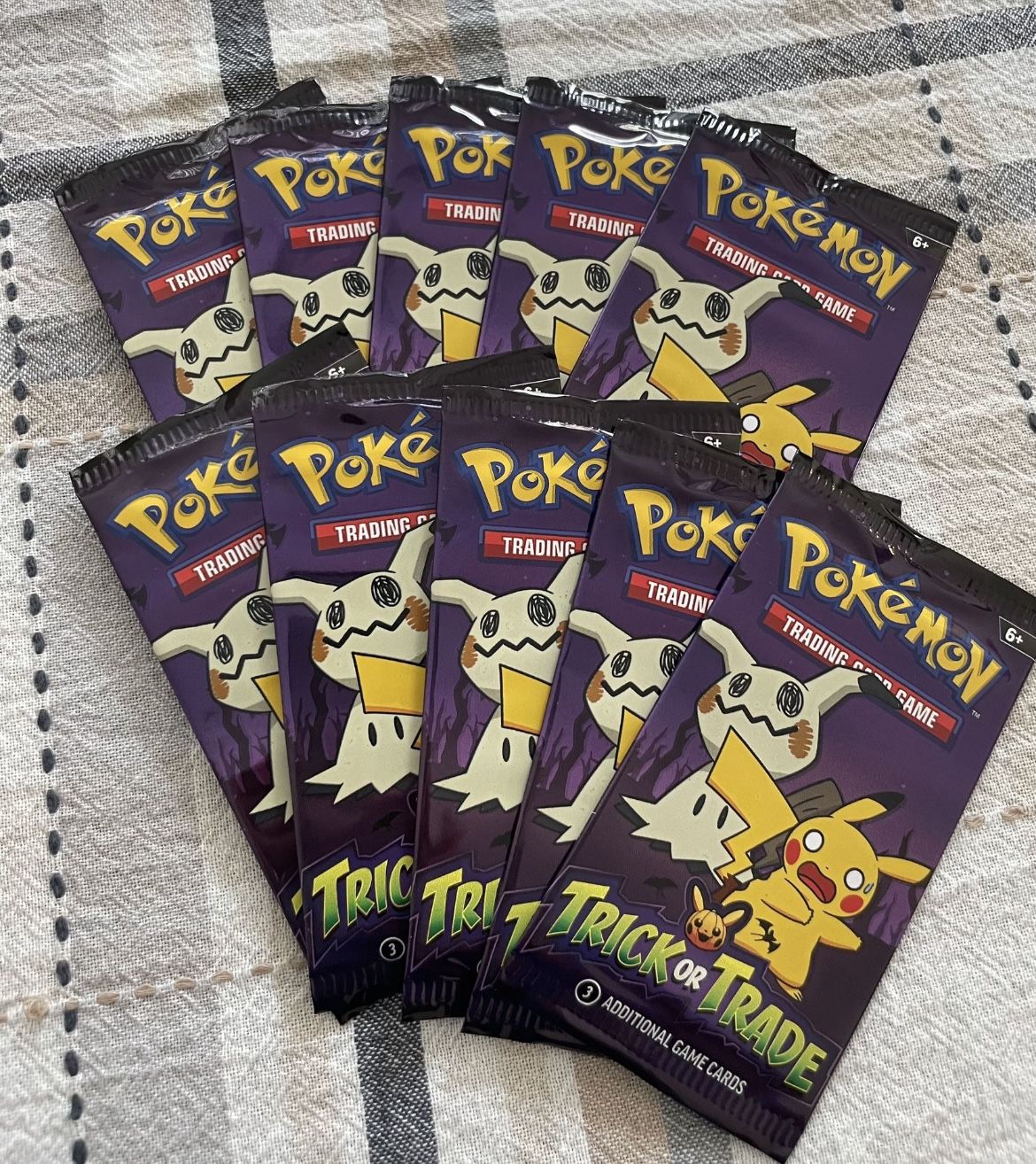 10 Packs Of Pokemon Trick Or Trade Busters Packs $10
