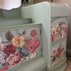 Vintage Vanity 