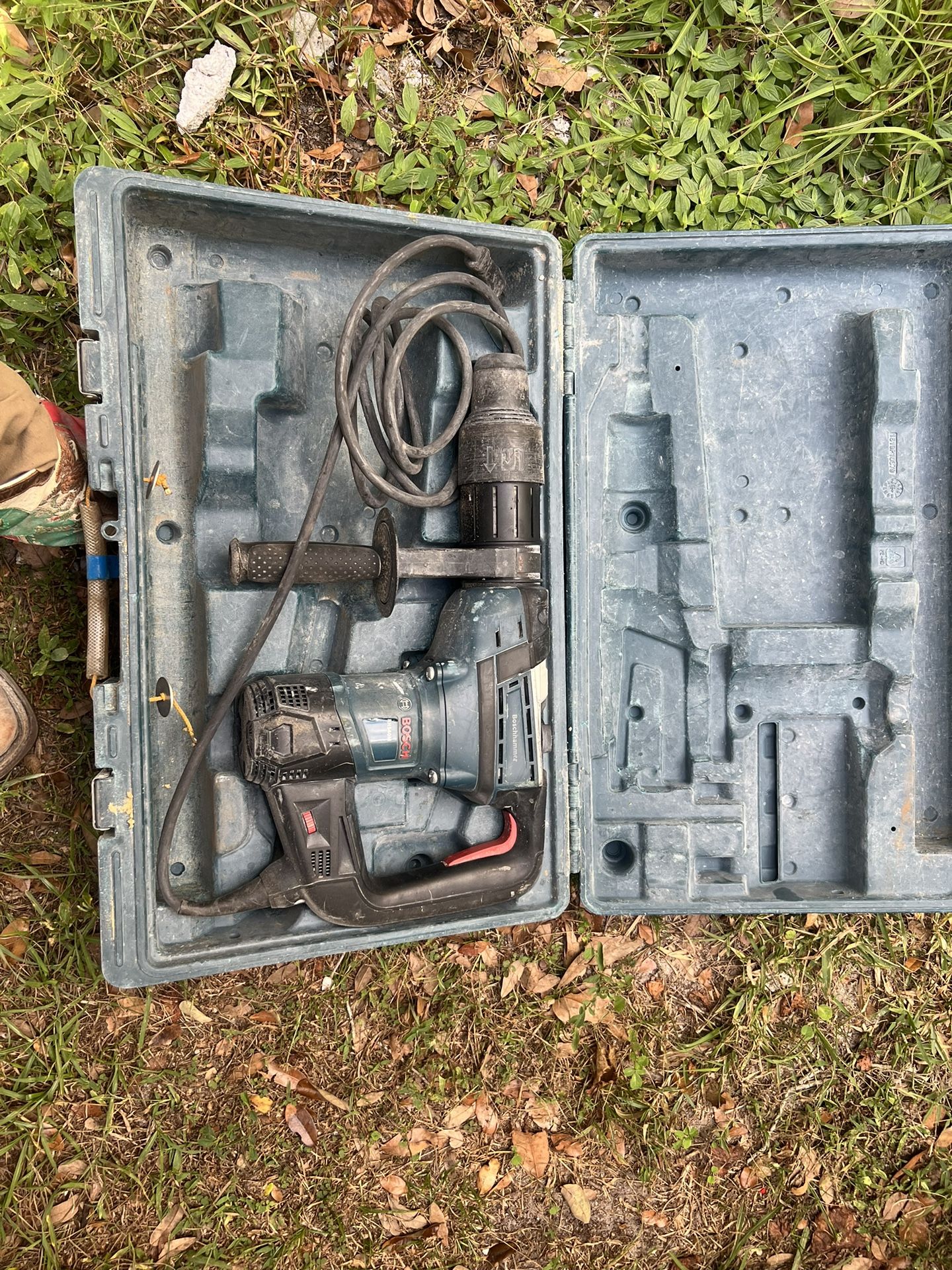 Bosch Rotary Chipping Hamme