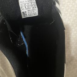 Used Adidas’s Size 9.5