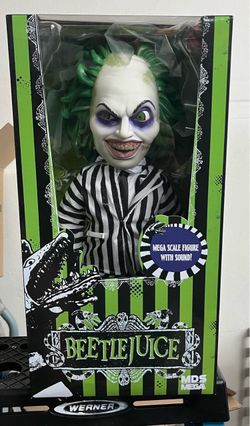 Mezco Beetlejuice MDS Mega Scale Figure with Sound