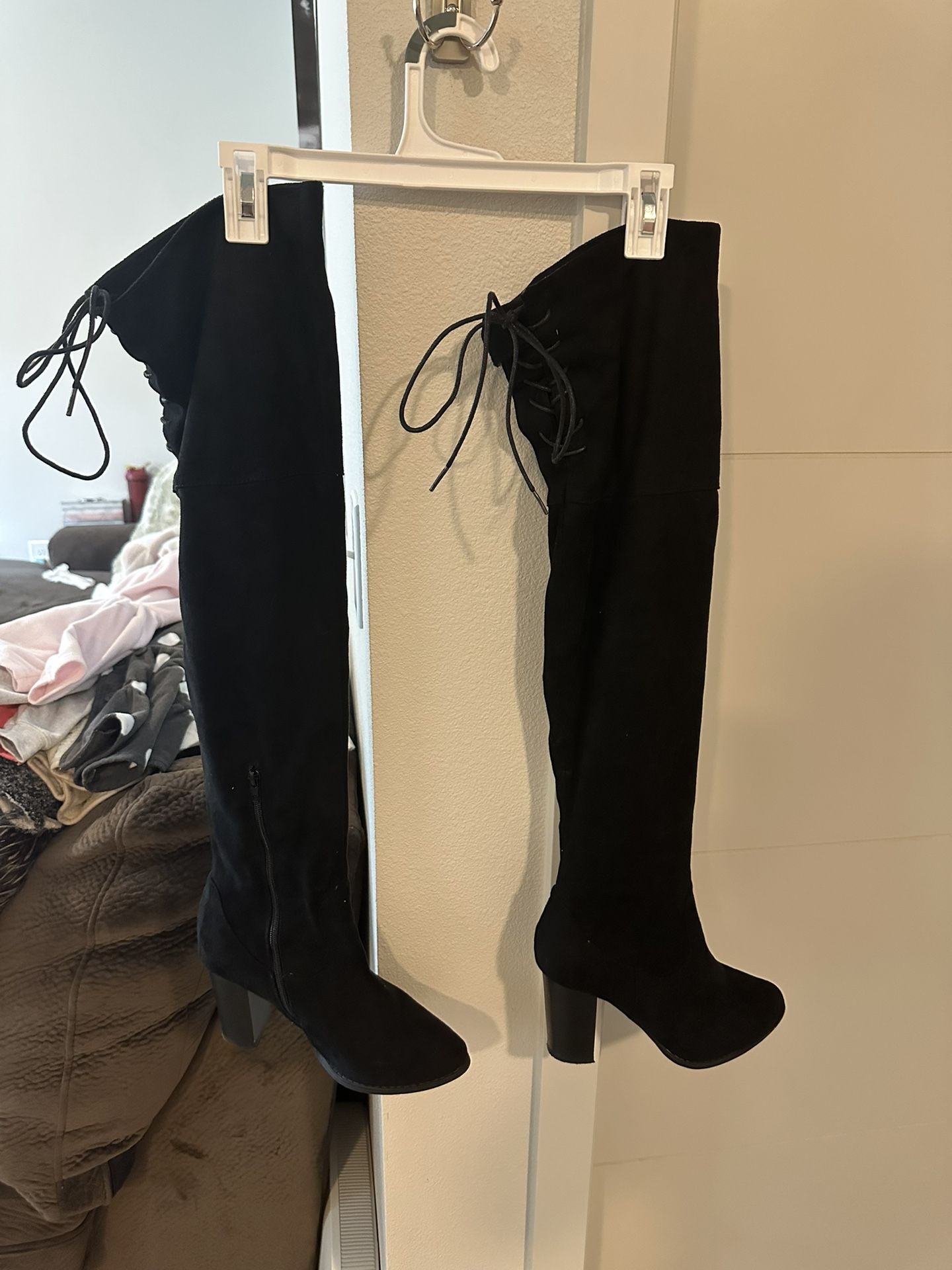 Black Over The Knee Suede Heeled Boots
