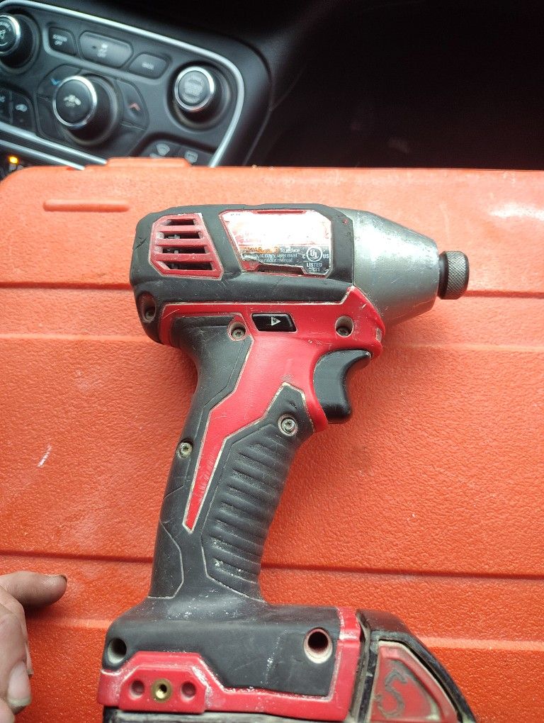 Milwaukee M18 Impact Driver With Battery