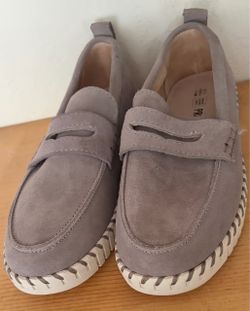 Grey Cloud Loafers