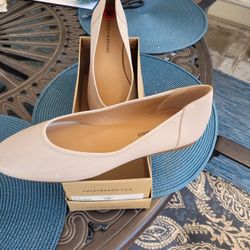 Brand New WOMENS Beige Flats, Size 10.  LUCKY BRAND in Box.  