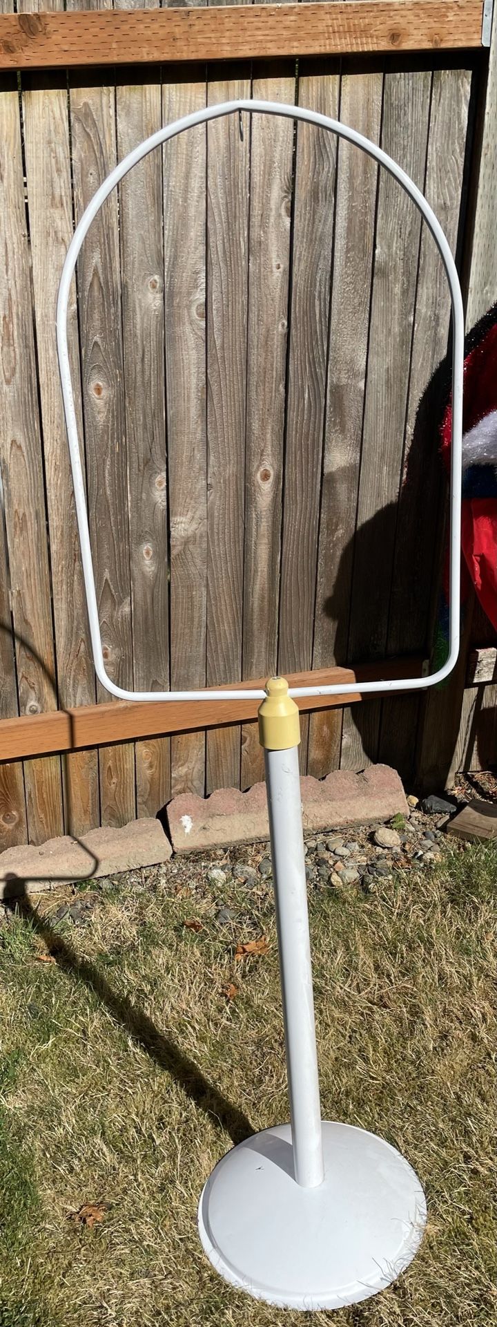 Bird Cage Stand