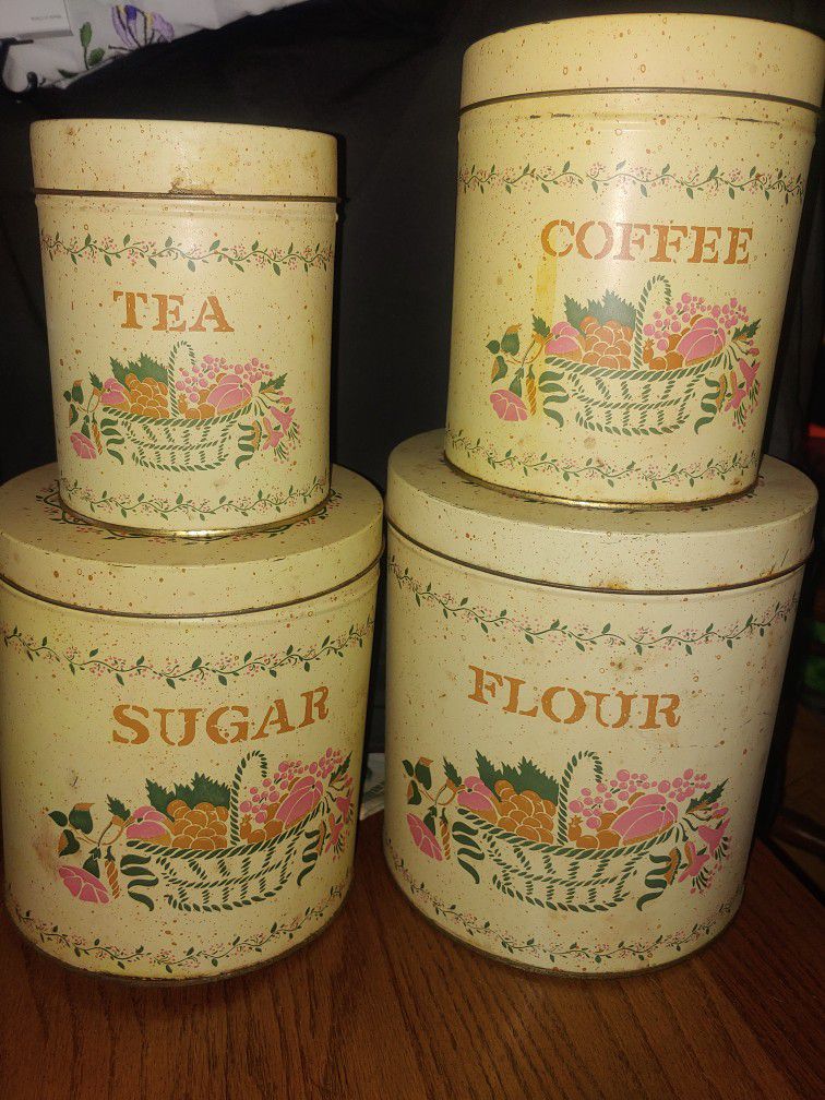 4 Vintage Canisters
