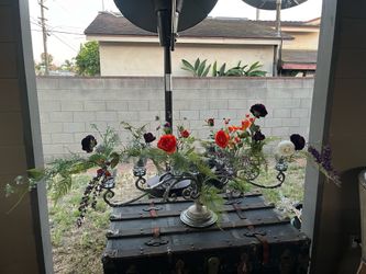 Candle holder / vase holder