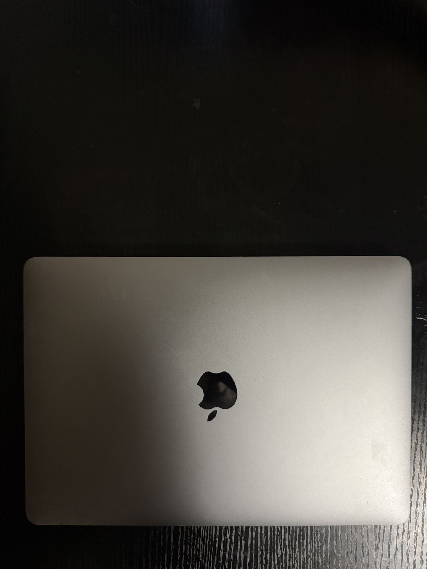 2019 mac book air 13” space gray