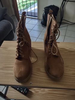 Botas