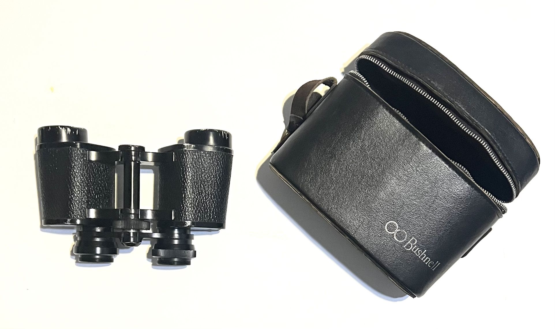 Bushnell Insta Focus Sportview 8 x 30 binoculars with leather caring case