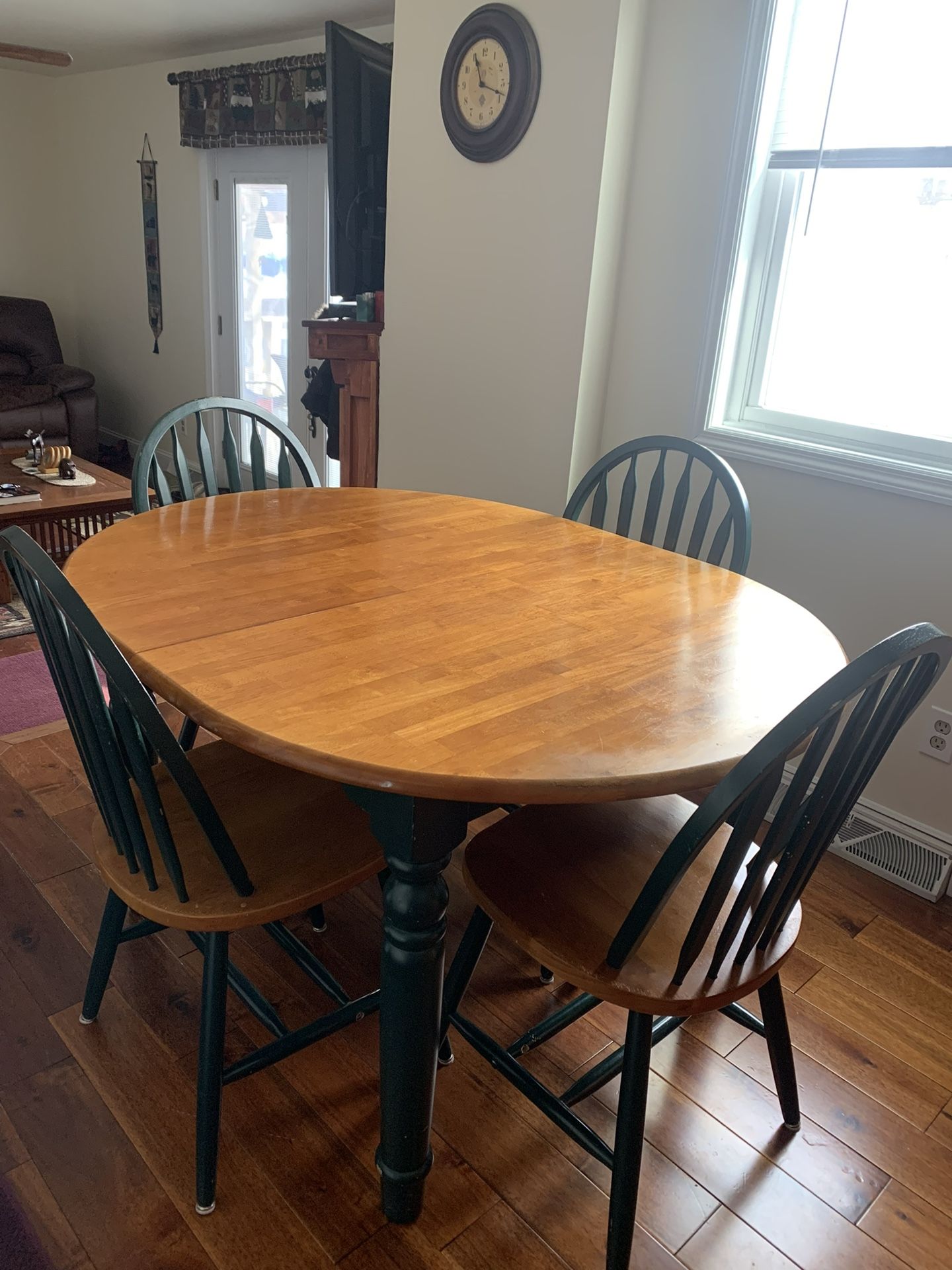 Table/leaf/chair Full Set