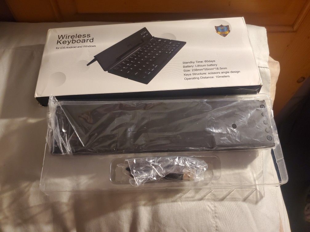 Wireless keyboard for iOS Android and windows