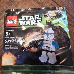 LEGO STAR WARS CLONE TROOPER LIEUTENANT MINIFIGURE 
