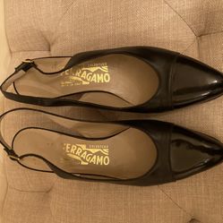 Ferragamo Shoe Size 7.5