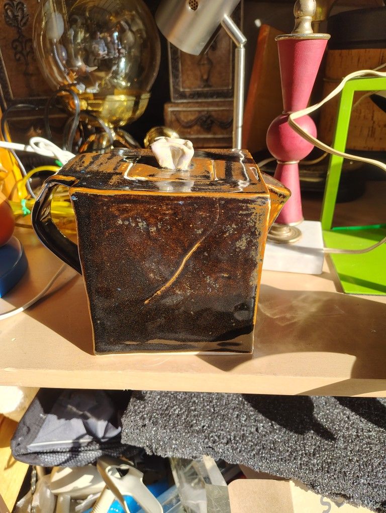 Ceramic Square Coffee Or Tea Pot.