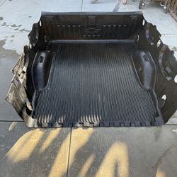 CHEVY BED LINER OEM 